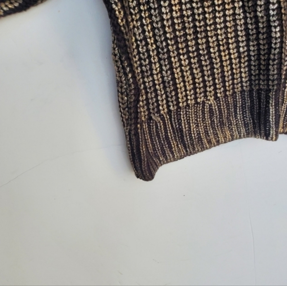 Crop Metallic Gold Black Cable Knit Sweater NWT Size L - Picture 11 of 16
